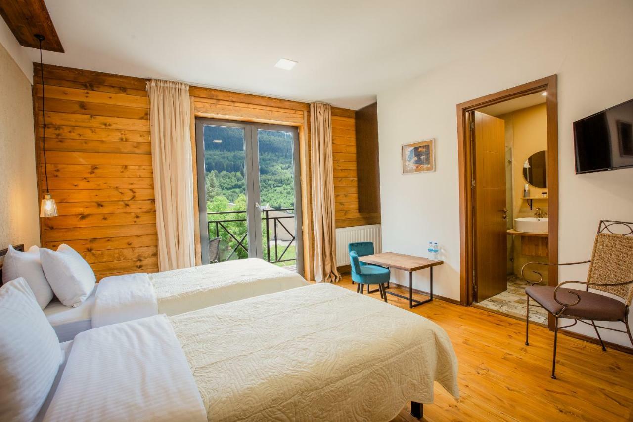 Chalet Mestia Bagian luar foto