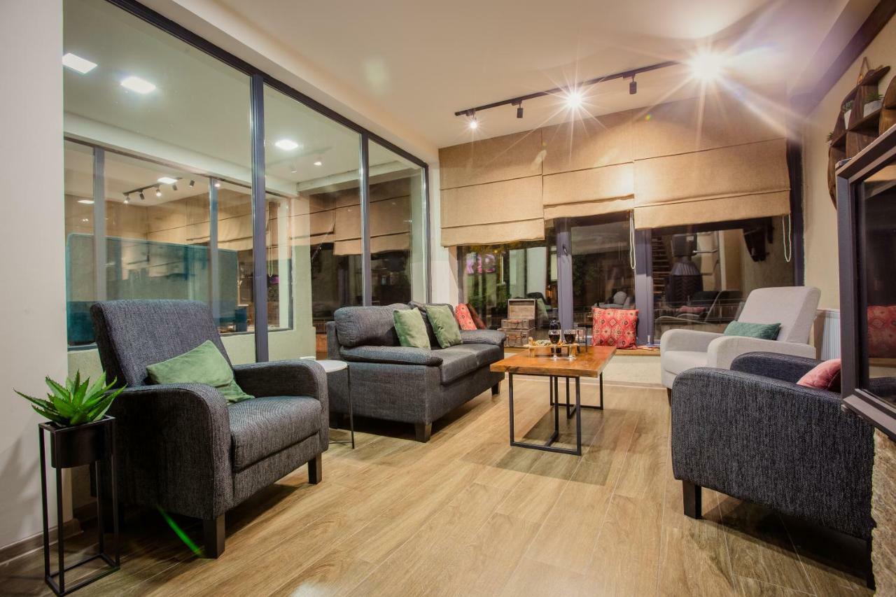 Chalet Mestia Bagian luar foto